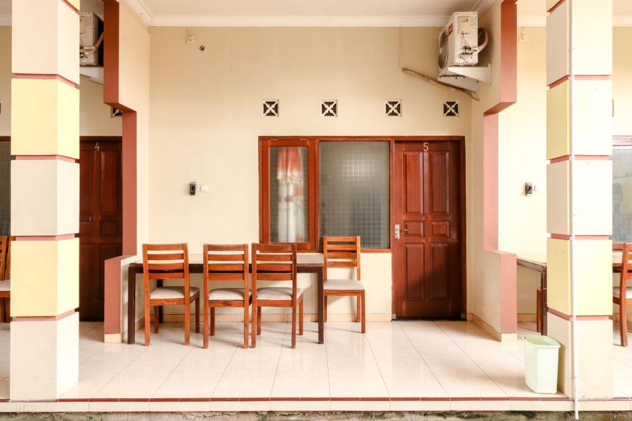 The Joglo Family Hotel Magelang Ngoại thất bức ảnh