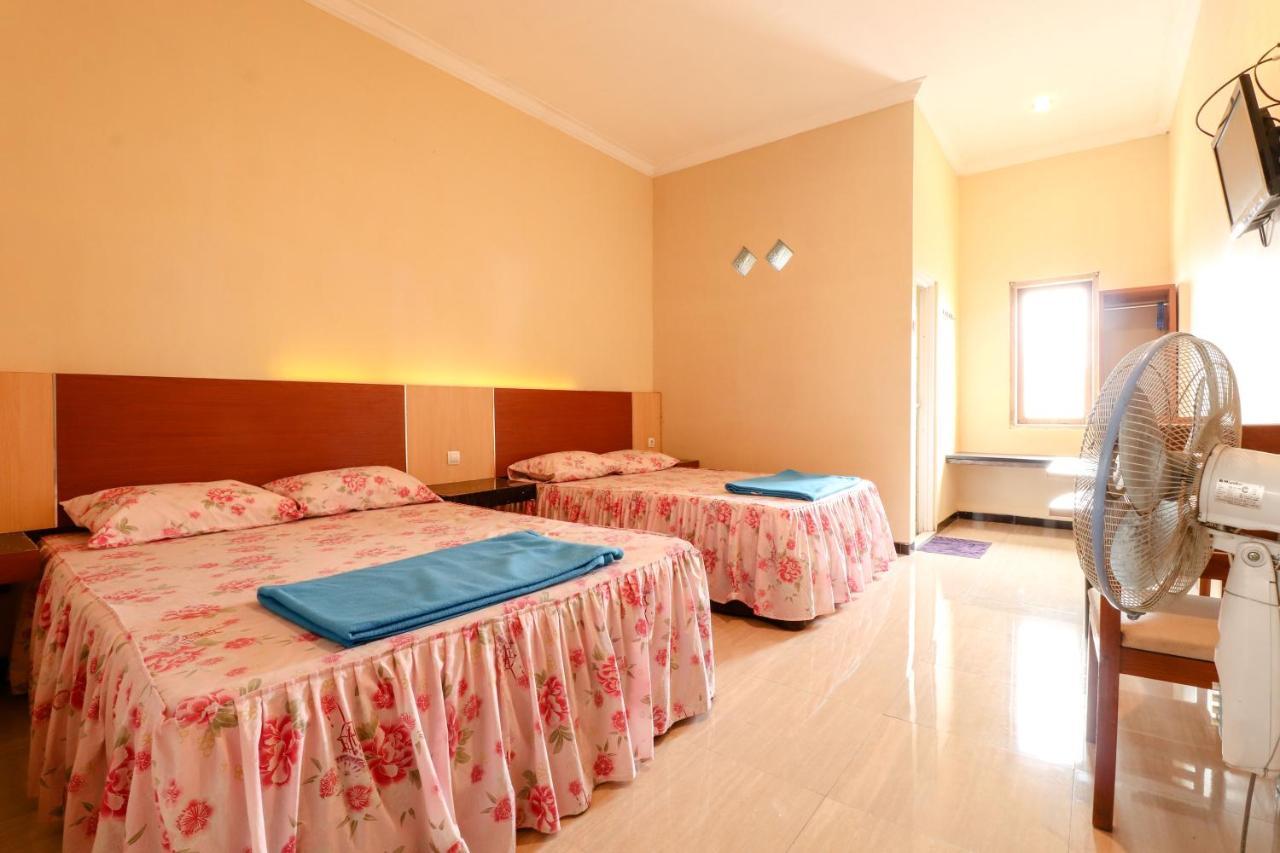 The Joglo Family Hotel Magelang Ngoại thất bức ảnh